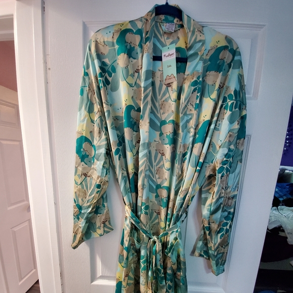 Pusheen silky robe with tie - Picture 1 of 10